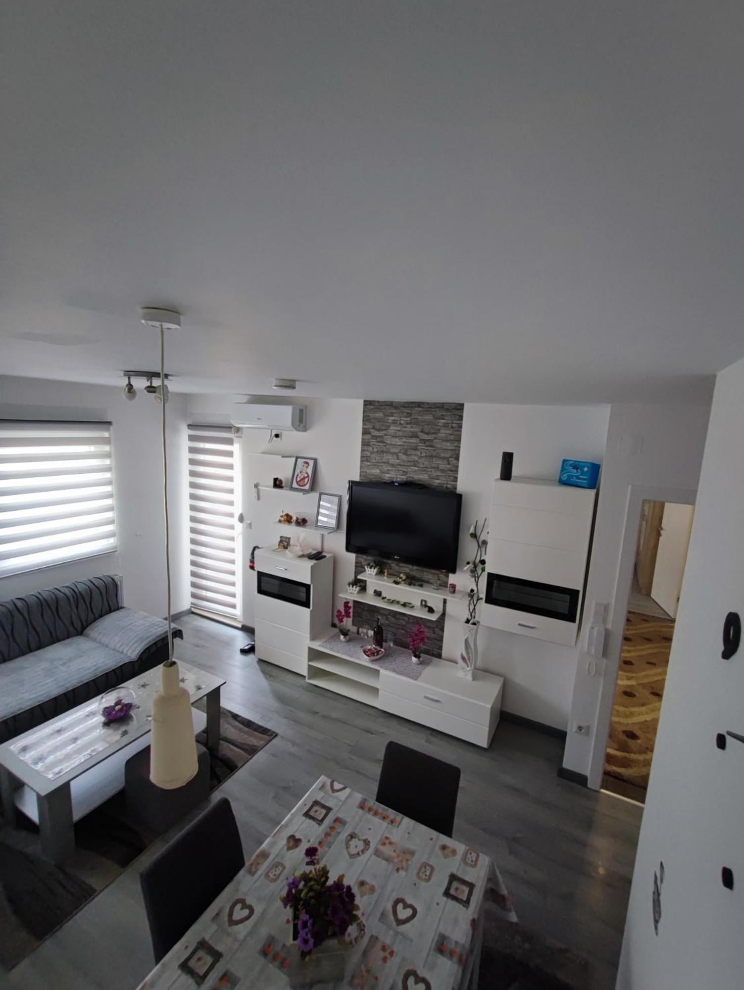 Stan Na Dan Apartman Krisfil Prnjavor Eksteriør bilde